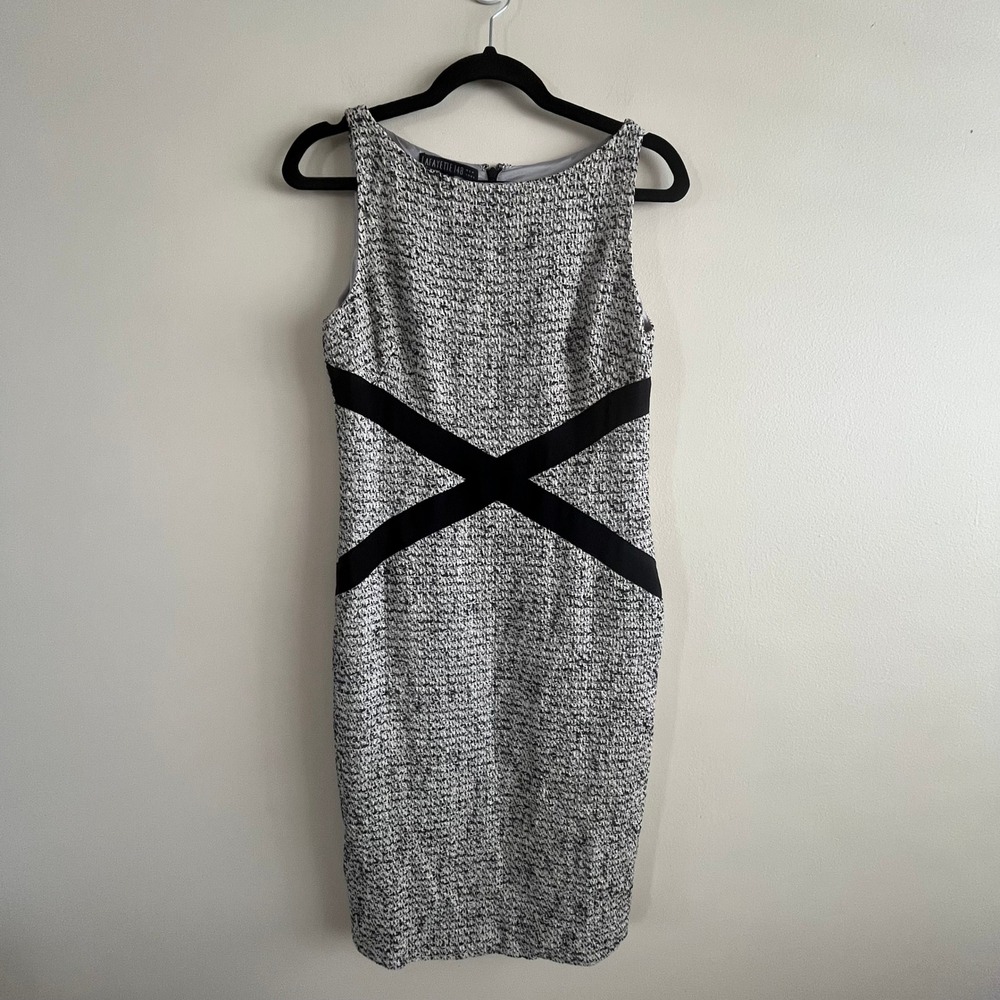 Lafayette 148 New York Tweed Boucle Sheath Dress Size 2 Black White Sleeveless